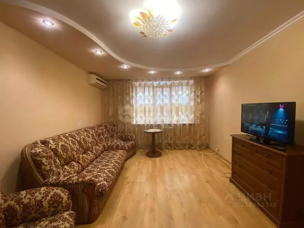 3-к кв. Крым, Симферополь ул. Караимская (67.0 м) - Фото 0
