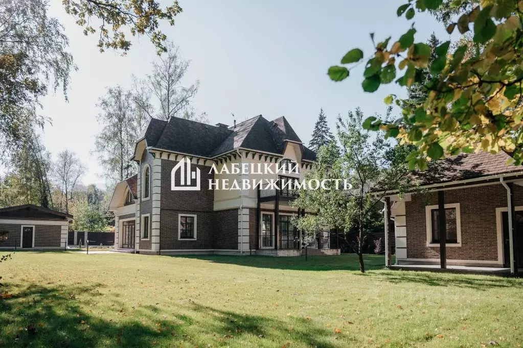 Дом в Московская область, Красногорск Опалиха мкр, Большевистская ул., ... - Фото 1