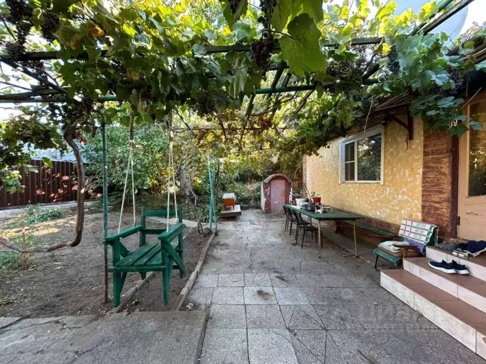 Дом в Крым, Саки ул. Комсомольская (61 м) - Фото 1