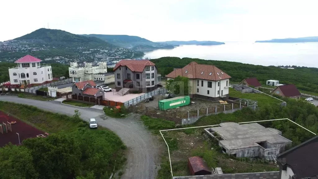 Участок в Камчатский край, Петропавловск-Камчатский Якорная ул., 18 ... - Фото 1