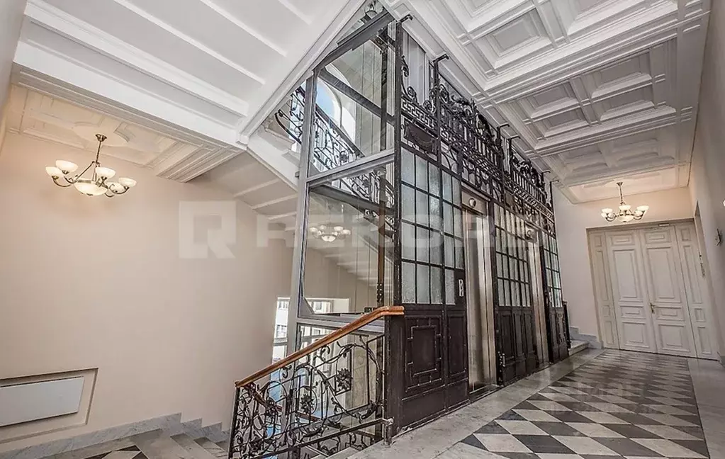 Офис в Санкт-Петербург Большая Конюшенная ул., 27 (63 м) - Фото 1