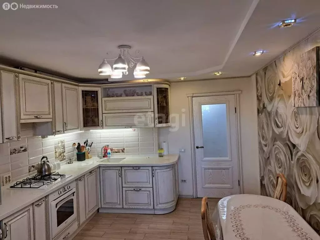 2-комнатная квартира: Пенза, улица Мира, 42 (69.7 м) - Фото 0