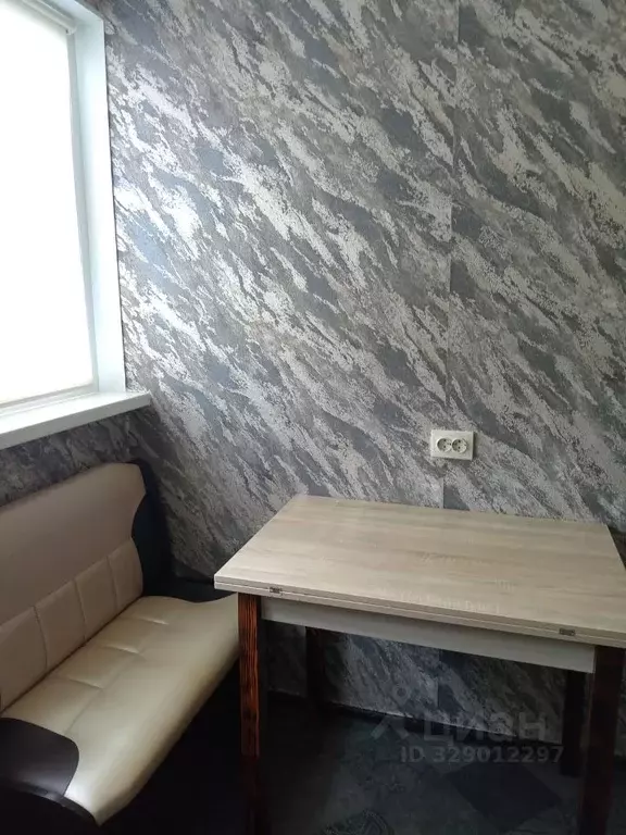 1-к кв. Ленинградская область, Сосновый Бор Молодежная ул., 37 (32.0 ... - Фото 1