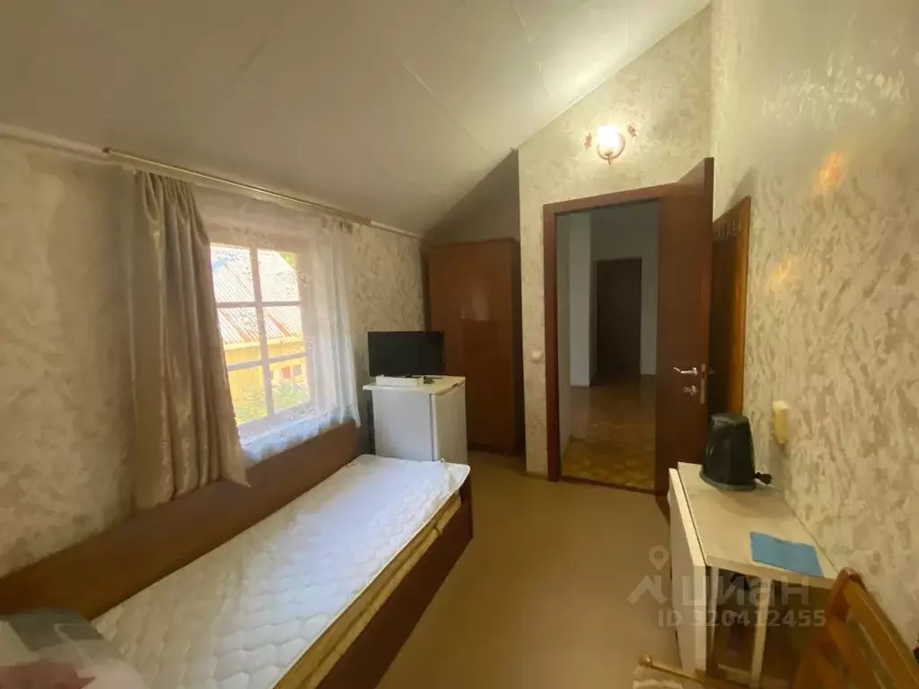 Комната Краснодарский край, Сочи Лазаревское жилрайон, ул. Победы, 62А - Фото 0