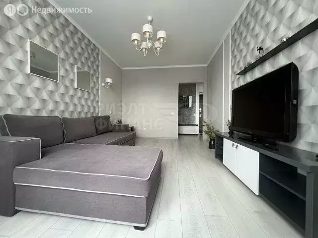 2-комнатная квартира: Калининград, Артиллерийская улица, 33А (65 м) - Фото 2