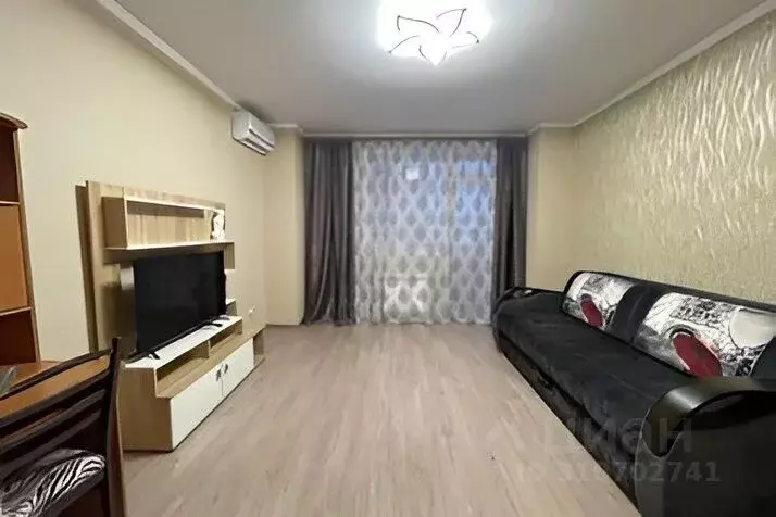 2-к кв. Крым, Симферополь бул. Ленина, 12 (65.0 м) - Фото 0