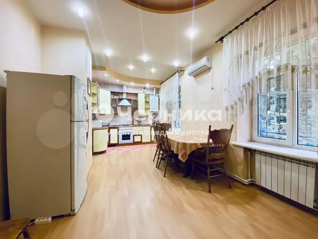 3-к. квартира, 90 м, 1/4 эт. - Фото 0