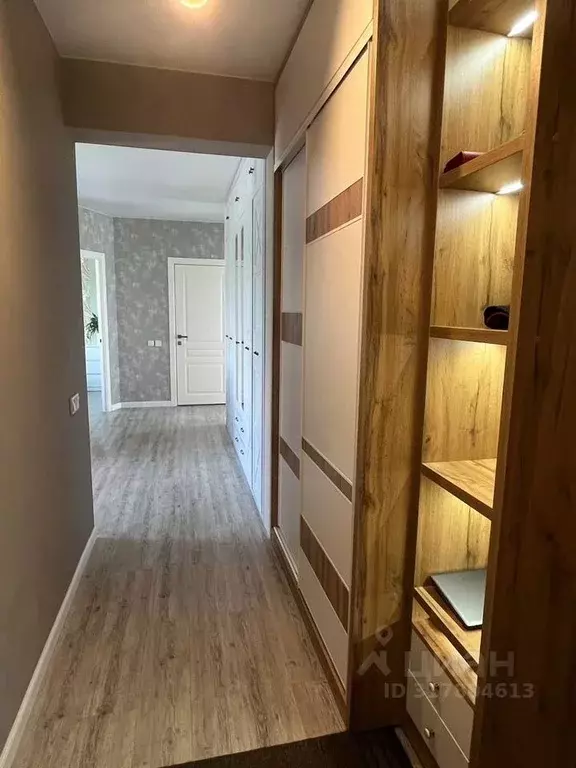 4-к кв. Иркутская область, Иркутск Байкальская ул., 422 (81.0 м) - Фото 0
