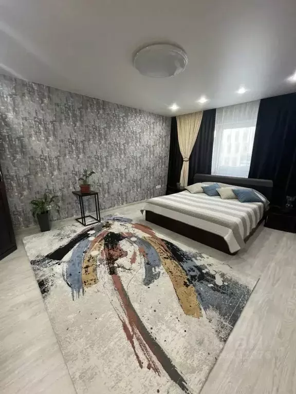 2-к кв. Ямало-Ненецкий АО, Новый Уренгой Оптимистов мкр, 2/2 (68.6 м) - Фото 1