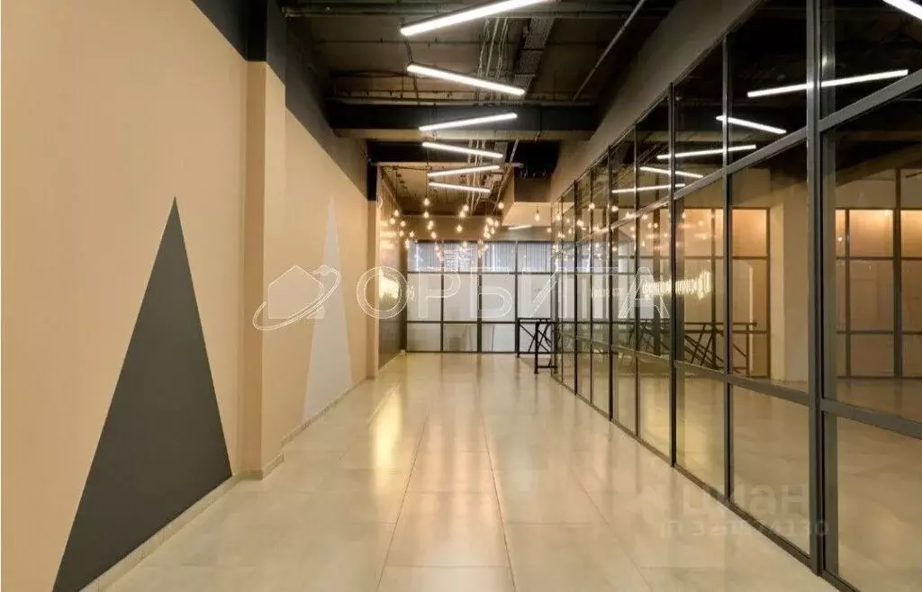 Офис в Тюменская область, Тюмень ул. Осипенко, 79 (69 м) - Фото 0