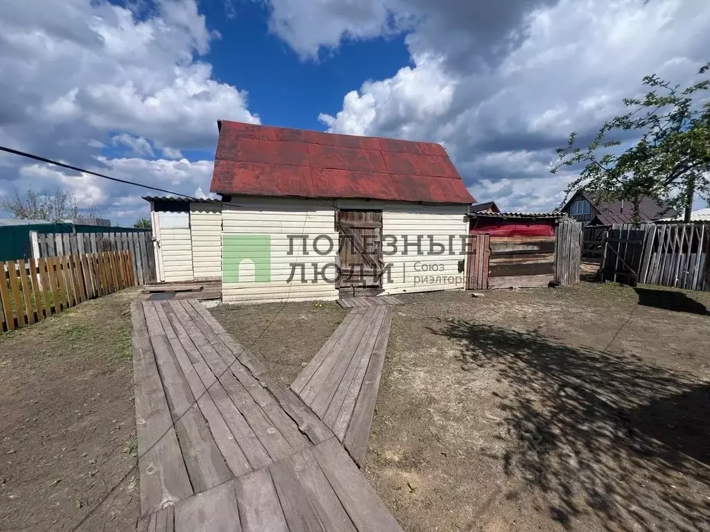 Дом в Курганская область, Кетовский муниципальный округ, с. Большое ... - Фото 1