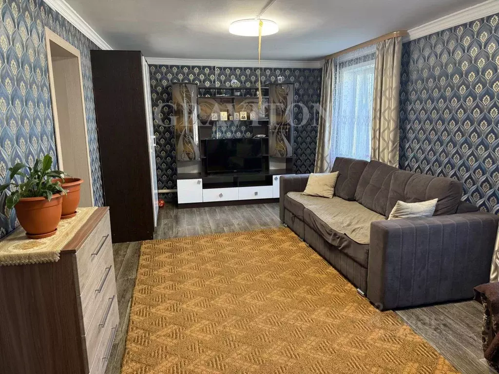 Дом в Алтай, Майминский район, с. Кызыл-Озек Советская ул. (110 м) - Фото 1