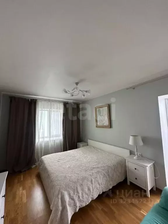 3-к кв. Башкортостан, Уфа Коммунистическая ул., 92 (86.0 м) - Фото 1