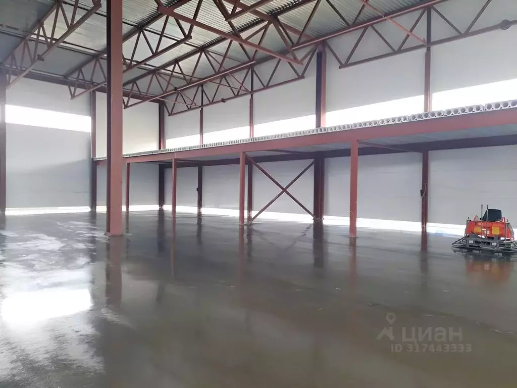 Склад в Нижегородская область, Нижний Новгород ул. Чаадаева, 2Р (5000 ... - Фото 0