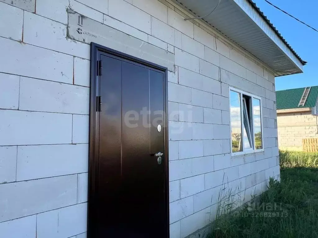 Дом в Алтайский край, Барнаул городской округ, пос. Центральный ул. ... - Фото 1