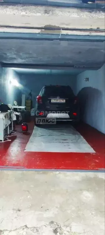 Гараж в Севастополь ул. Генерала Коломийца, 52 (40 м) - Фото 1