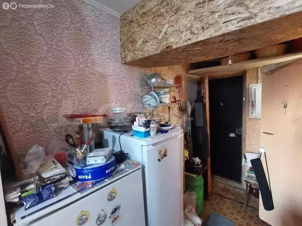 1-комнатная квартира: Тюмень, улица Энергетиков, 60А (13.5 м) - Фото 0