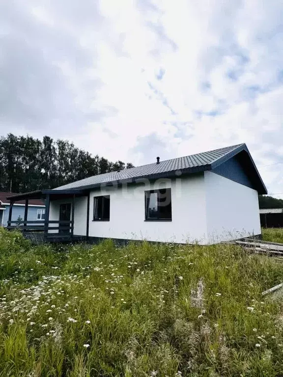 Дом в Свердловская область, Полевской муниципальный округ, с. ... - Фото 0