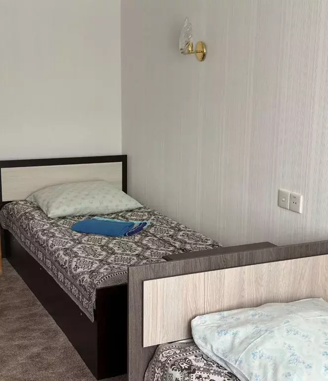 Комната Пермский край, Александровск Яйва пгт, ул. 6-й Пятилетки, 21 ... - Фото 0
