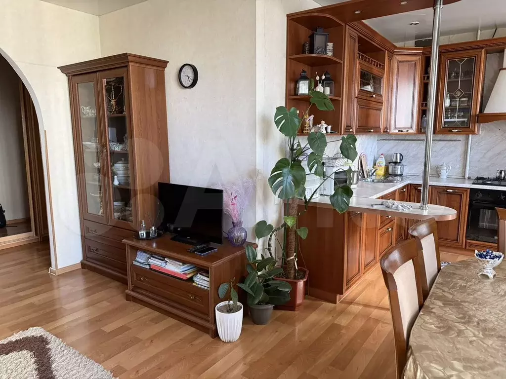 3-к. квартира, 74,5 м, 5/10 эт. - Фото 1