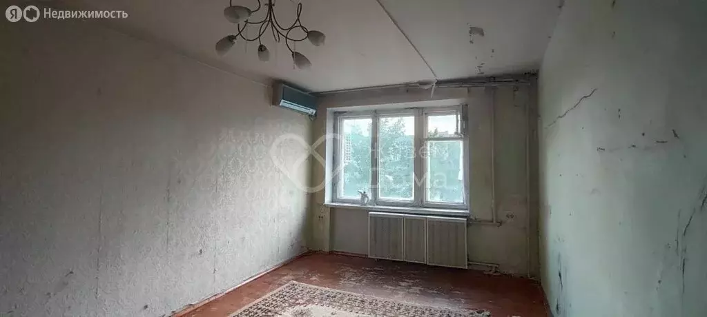 3-комнатная квартира: Волгоград, улица 64-й Армии, 73 (65 м) - Фото 0