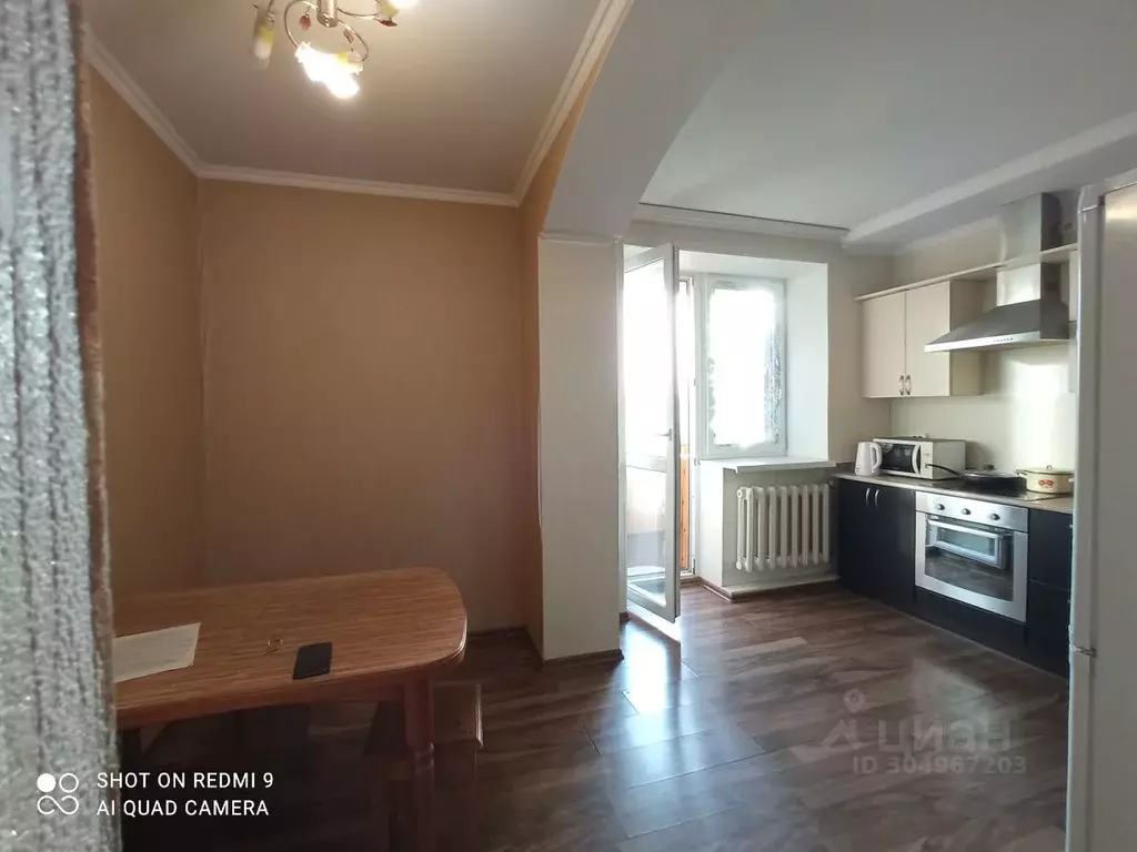 1-к кв. Омская область, Омск просп. Комарова, 9/1 (44.0 м) - Фото 1