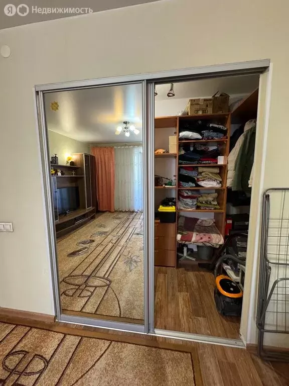 3-комнатная квартира: Омск, улица Ватутина, 33 (72.1 м) - Фото 1