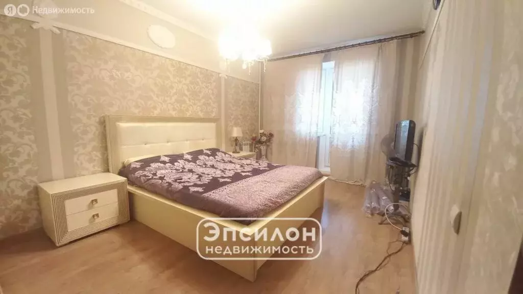 2-комнатная квартира: Курск, проспект Вячеслава Клыкова, 62 (61.24 м) - Фото 0
