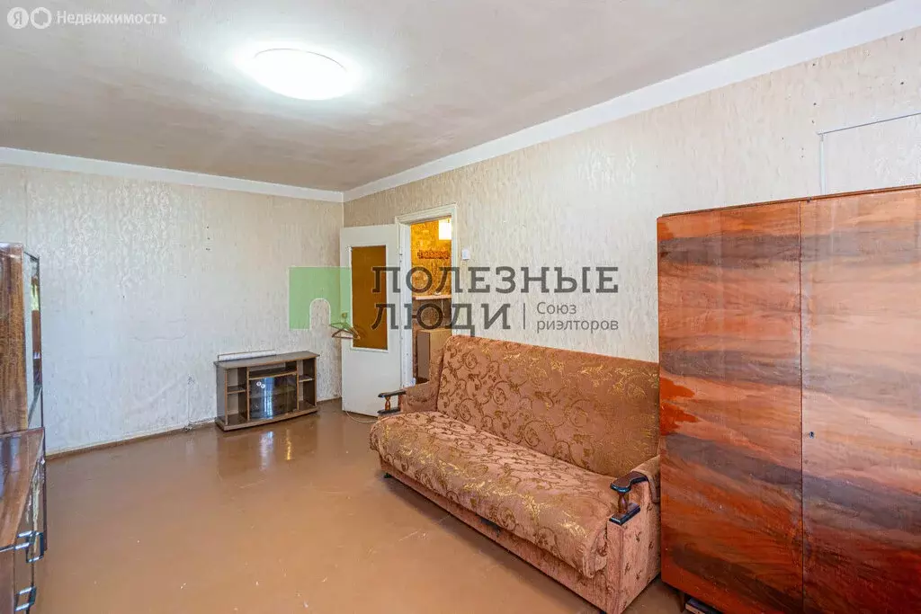 3-комнатная квартира: Севастополь, проспект Юрия Гагарина, 32 (53.6 м) - Фото 2