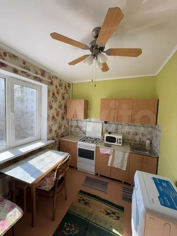 1-к. квартира, 40 м, 4/10 эт. - Фото 0