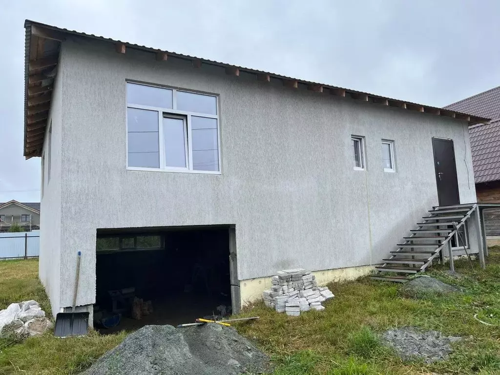 Дом в Курганская область, Кетовский муниципальный округ, с. Лесниково ... - Фото 1