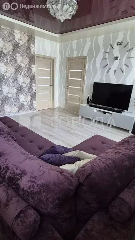 3-комнатная квартира: Обь, улица Ломоносова, 46 (68.2 м) - Фото 1