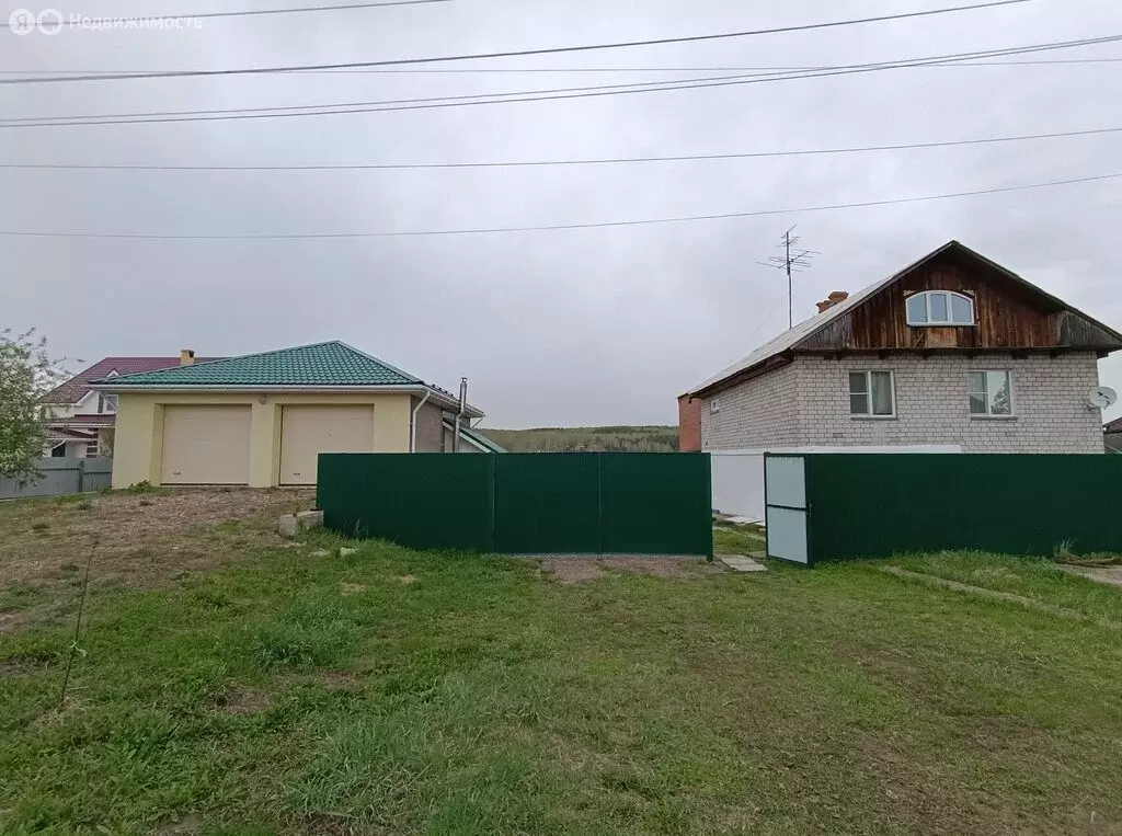 Дом в Шуваевский сельсовет, посёлок Арей, Садовая улица, 8 (229.3 м) - Фото 1