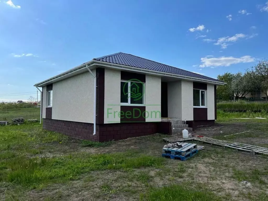 Дом в Белгородская область, Белгородский район, Разумное рп ул. ... - Фото 1