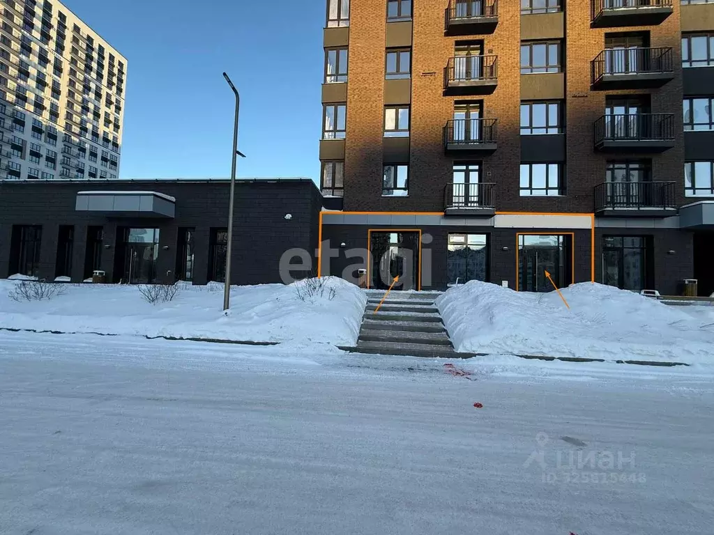 Помещение свободного назначения в Тюменская область, Тюмень ул. ... - Фото 1