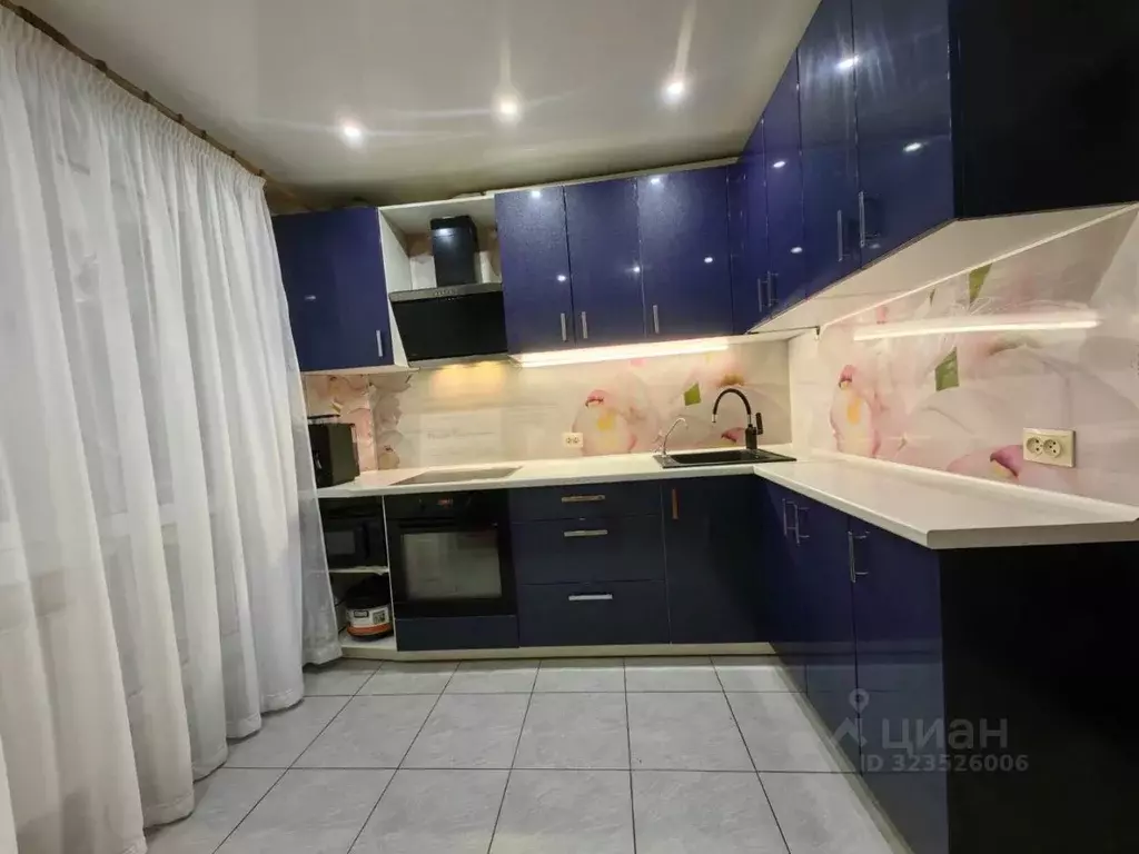 1-к кв. Кировская область, Киров ул. Мостовицкая, 1к1 (36.0 м) - Фото 1