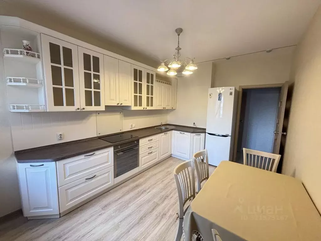 2-к кв. Пермский край, Пермь ул. Революции, 48А (61.4 м) - Фото 1