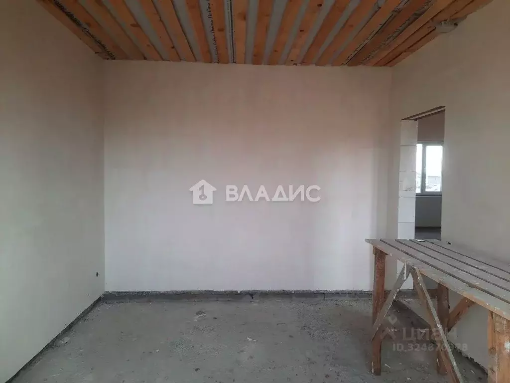 Дом в Белгородская область, Корочанский район, Мелиховское с/пос, с. ... - Фото 2