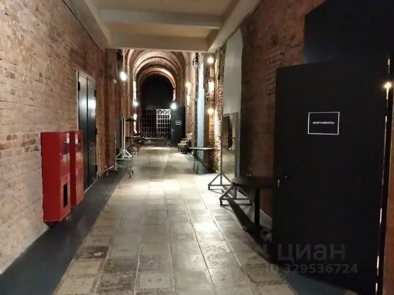 Торговая площадь в Санкт-Петербург ул. Комсомола, 2 (67 м) - Фото 1