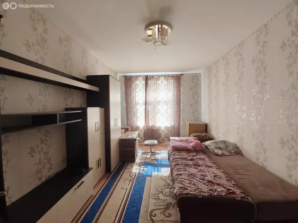 1-комнатная квартира: Дегтярск, улица Фурманова, 39 (40 м) - Фото 1