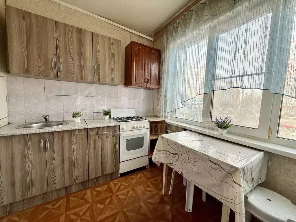 1-к кв. Пензенская область, Пенза просп. Строителей, 50 (35.0 м) - Фото 2