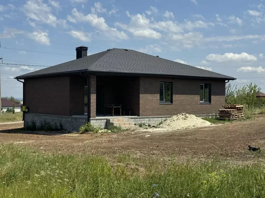 Дом в Белгородская область, Белгородский район, Беловское с/пос, с. ... - Фото 2