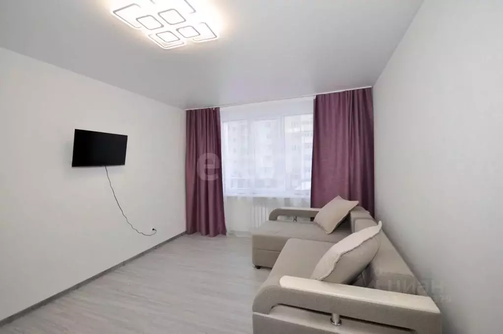 1-к кв. Сахалинская область, Южно-Сахалинск Больничная ул., 2/6 (39.8 ... - Фото 1