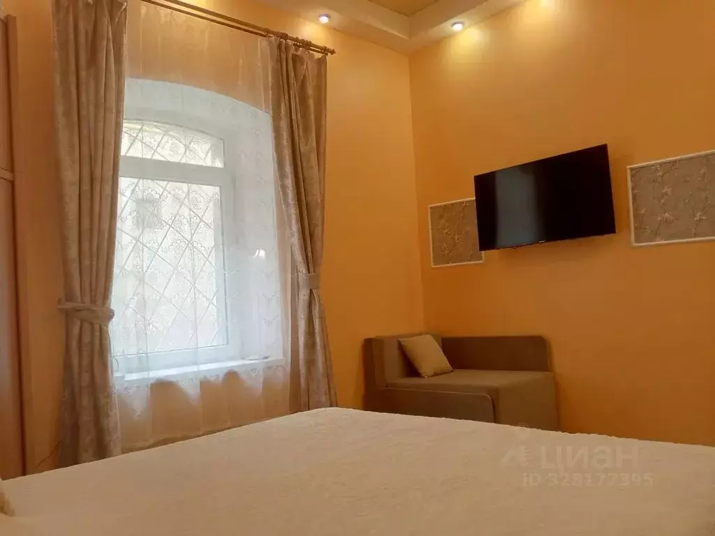 1-к кв. Крым, Феодосия ул. Чехова, 4 (30.0 м) - Фото 2