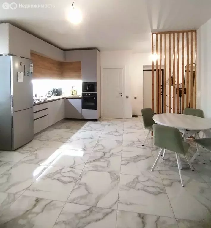 2-комнатная квартира: Волгоград, Баррикадная улица, 22 (45 м) - Фото 0
