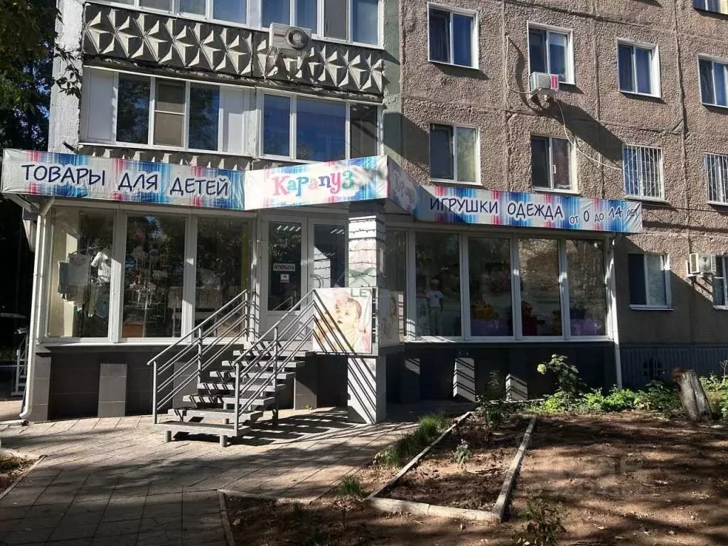 Торговая площадь в Саратовская область, Энгельс ул. Тельмана, 8 (71 м) - Фото 1