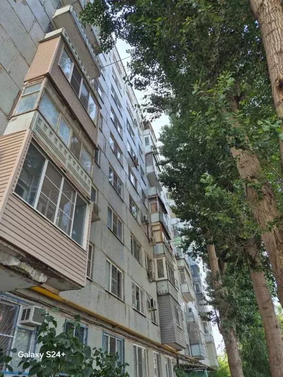 1-к кв. Астраханская область, Астрахань Имени Бабаевского мкр, ул. ... - Фото 0
