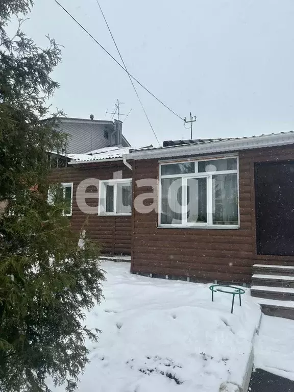 Дом в Красноярский край, Красноярск Садовая ул., 3 (120 м) - Фото 1