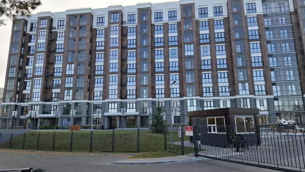 3-к кв. Чувашия, Чебоксары ул. Дегтярева, 15к2 (112.5 м) - Фото 2