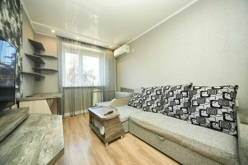 Комната Севастополь ул. Ефремова, 32 (13.0 м) - Фото 1